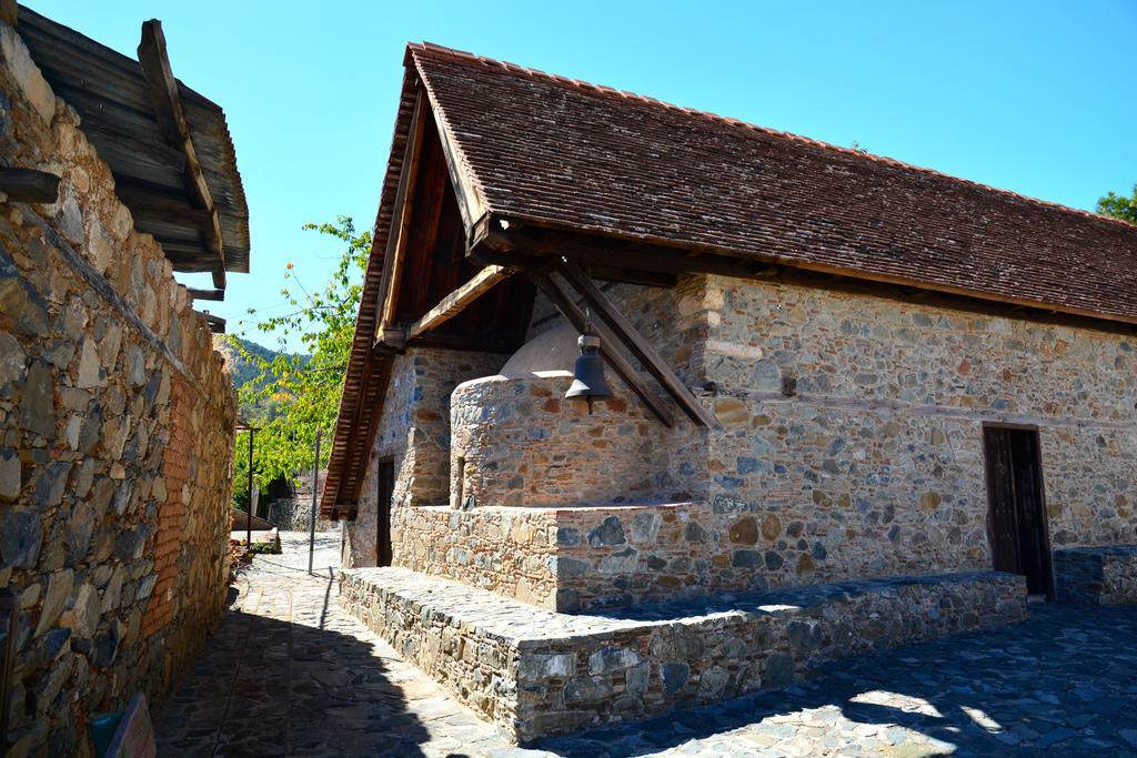 Elyssia Hotel Pedhoulas Exterior photo
