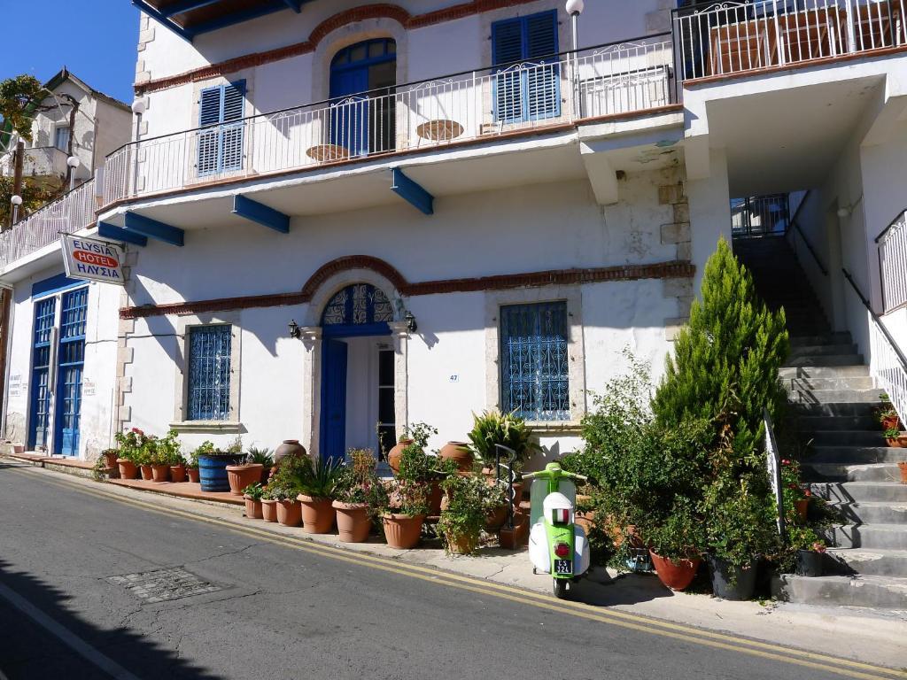 Elyssia Hotel Pedhoulas Exterior photo